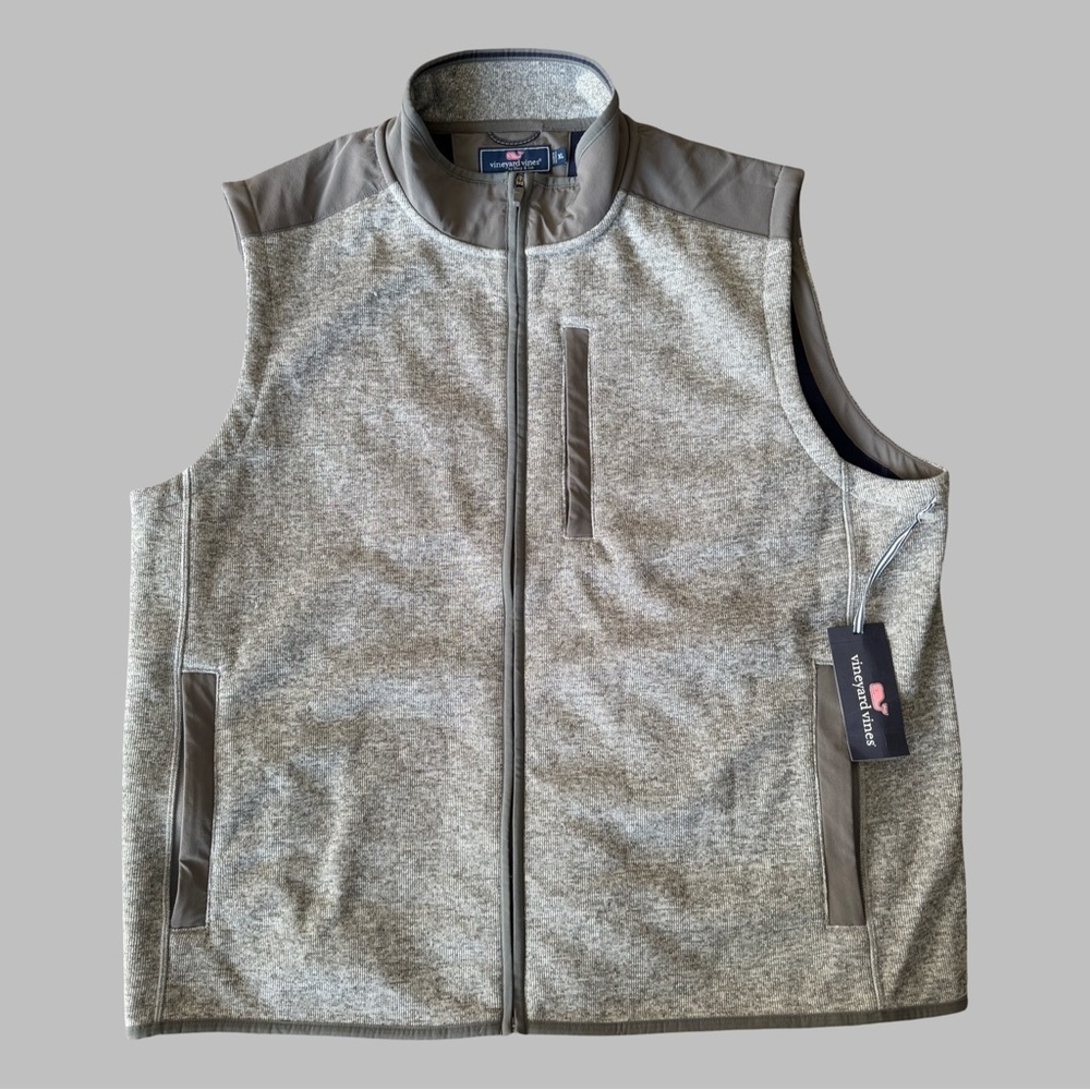 VINEYARD VINES Men’s Mountain Sweater Fleece Vest